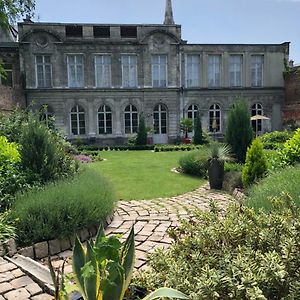 L'Hotel Particulier